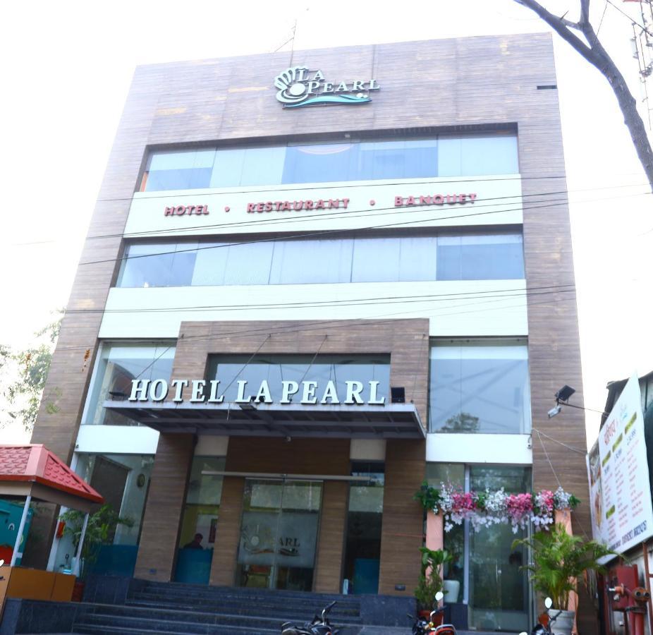 Hotel La Pearl Naiapura Exterior photo